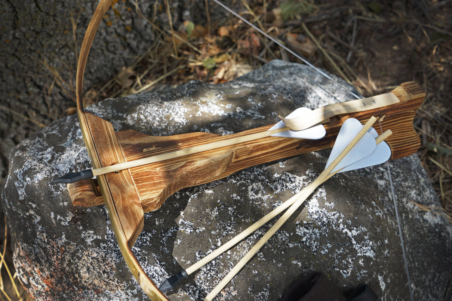 Toy Crossbow with Bolts & Felt Quiver: 32"