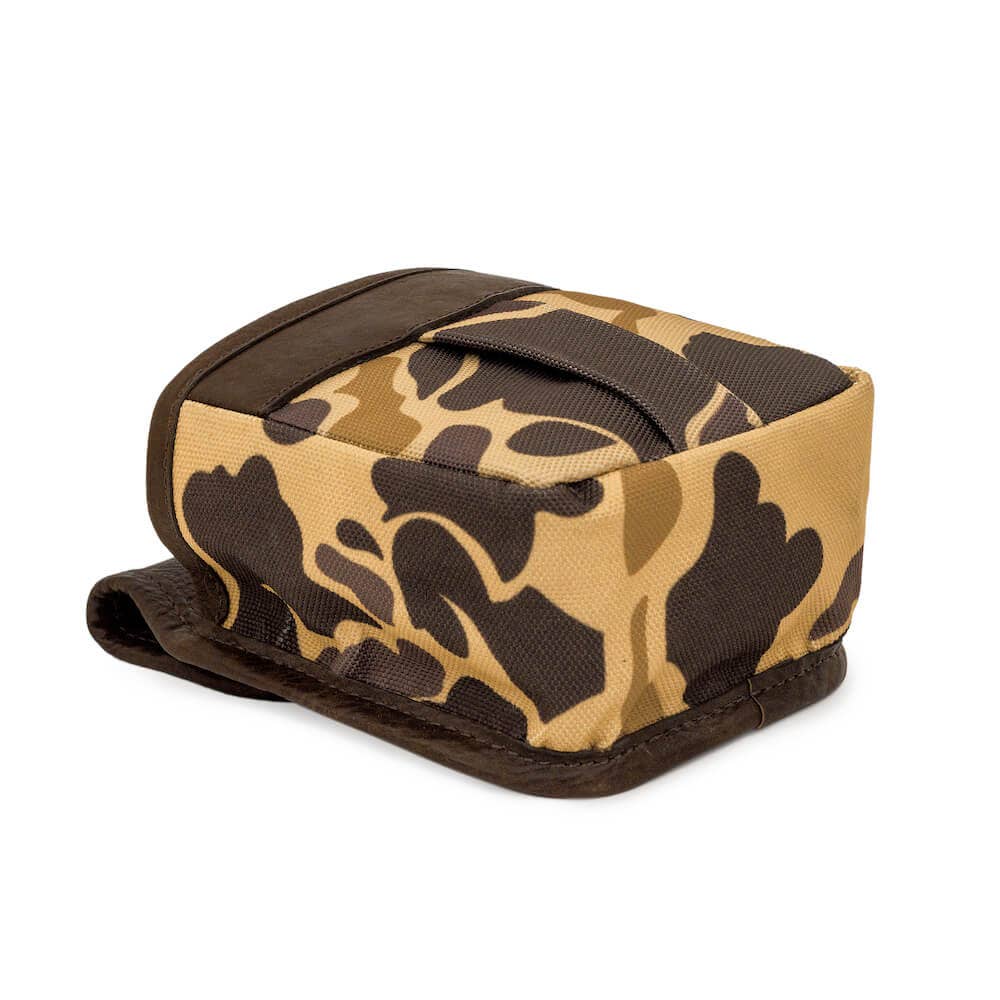 White Wing Waxed Canvas Hunting Single Belt Pouch: Vintage Camo / Smoke