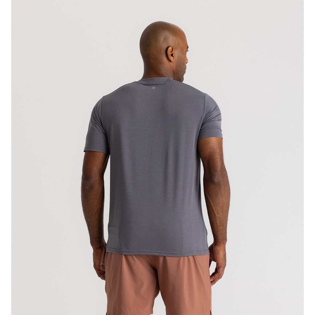 Men's Elevate Lightweight Tee - Smoke