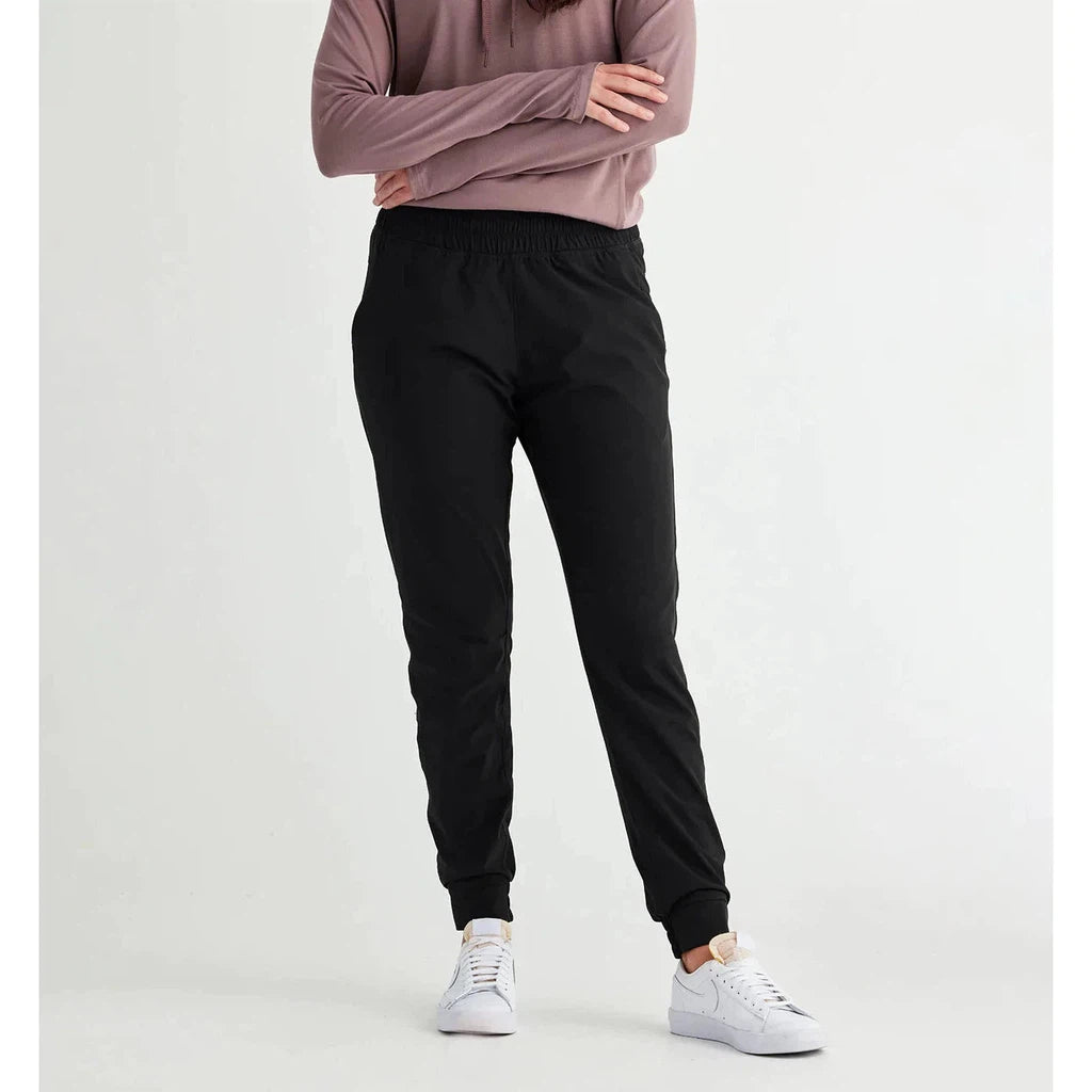 Women's Bamboo-Lined Breeze Pull-On Jogger - Black