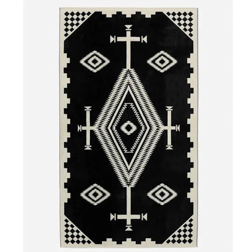 Oversized Jacquard Spa Towel - Los Ojos Black