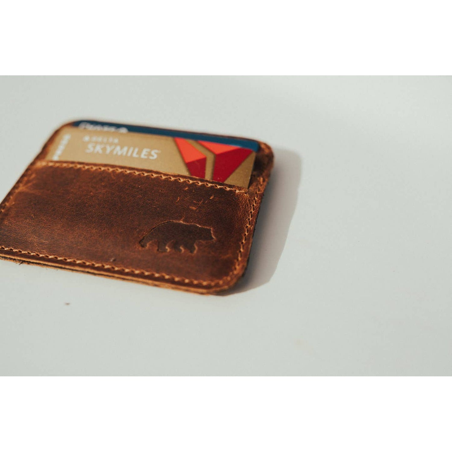 Kenai Minimalist Wallet: Antique Brown