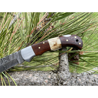 POCKET KNIFE WALNUT WOOD & STAG 6.5'' DAMASCUS STEEL
